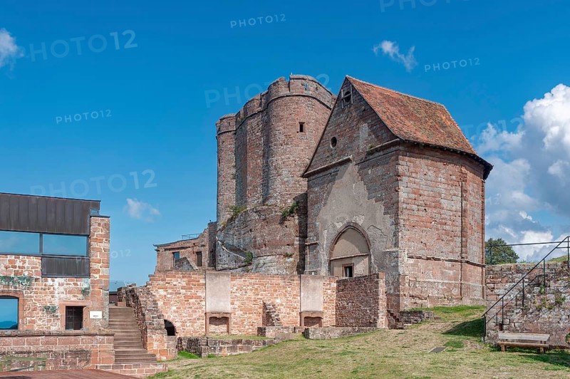 Exterior view of Lichtenberg Castle with keep