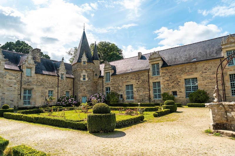 The beautiful Castle Park Rochefort en Terre in the medieval village of Rochefort-en-Terre