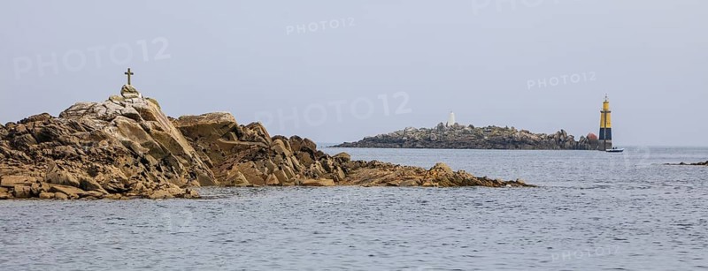 Offshore rocks between the island of Ile de Batz in the English Channel and Roscoff