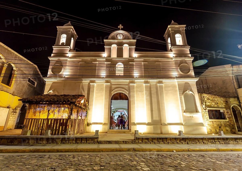 The church at night of Copan Ruinas in the square. Honduras