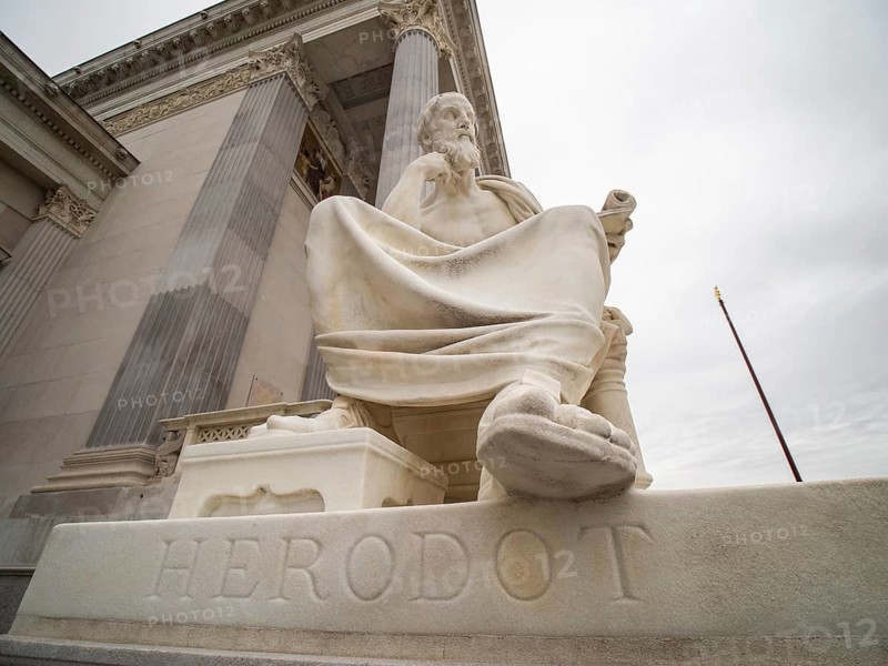 Statue of Herodotus