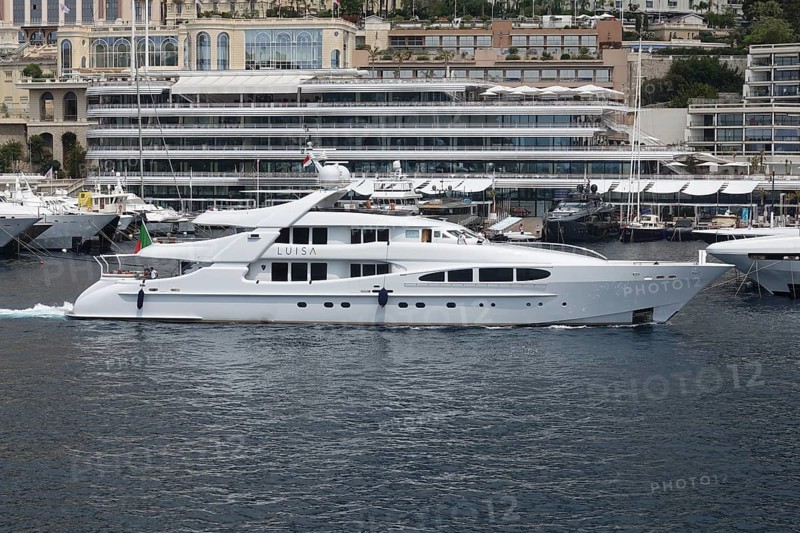 In Port Hercule