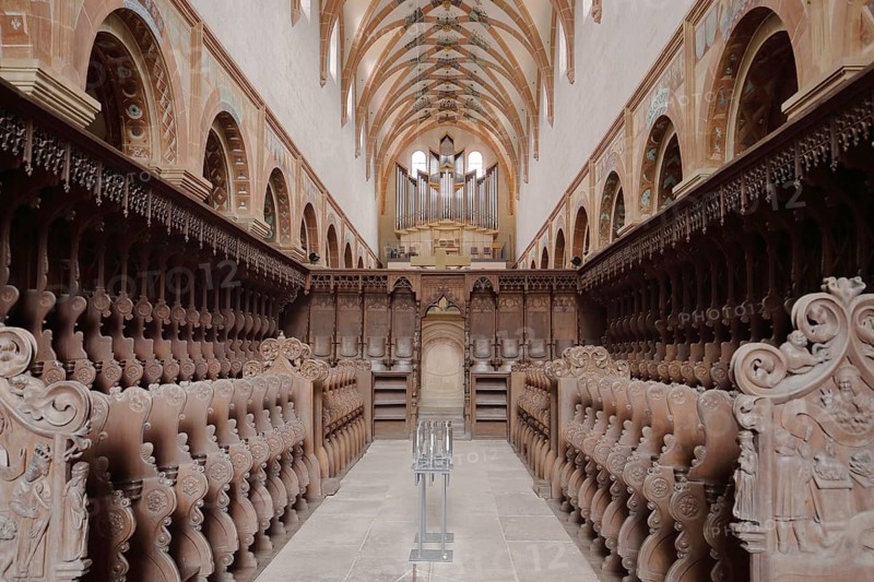 Choir stalls and organ of the former Cistercian abbey