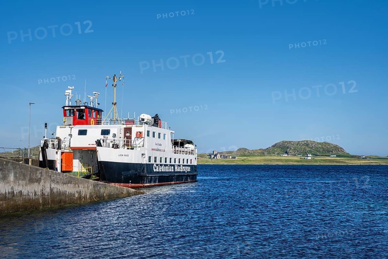 The Fionnphort ferry terminal with the ferry MV Loch Buie of the shipping company Caledonian MacBrayne