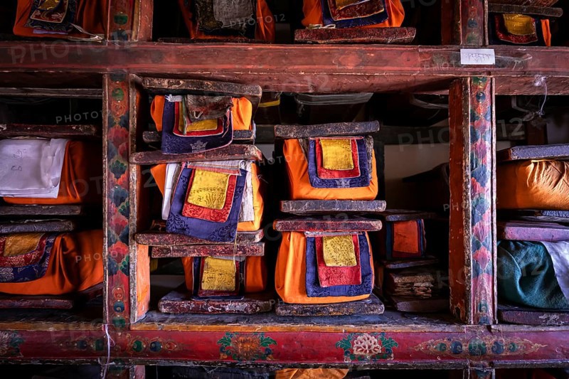 Buddhist prayer scriptures
