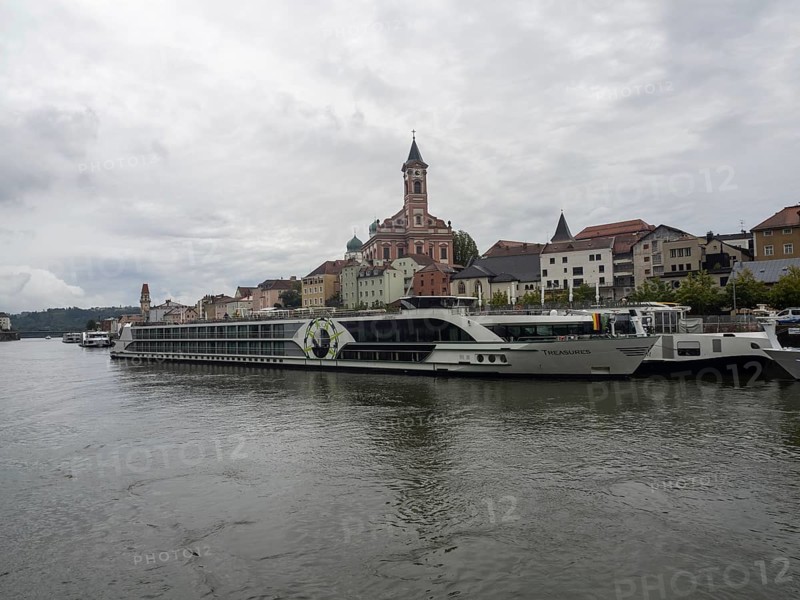 View over the Danube to the church of St. Paul