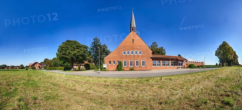 Friedenskirche Neuenknick in Petershagen