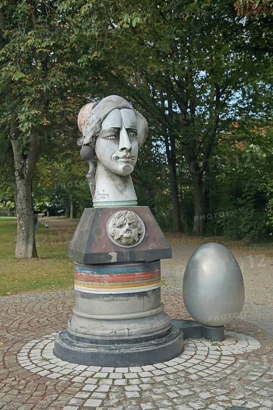 Sculpture Archivia by Juergen Goertz 1992