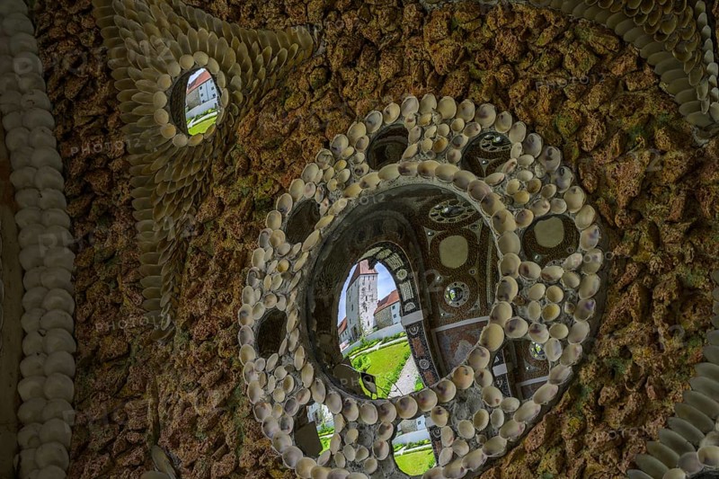 Mirror grotto in the paradise garden of the castle