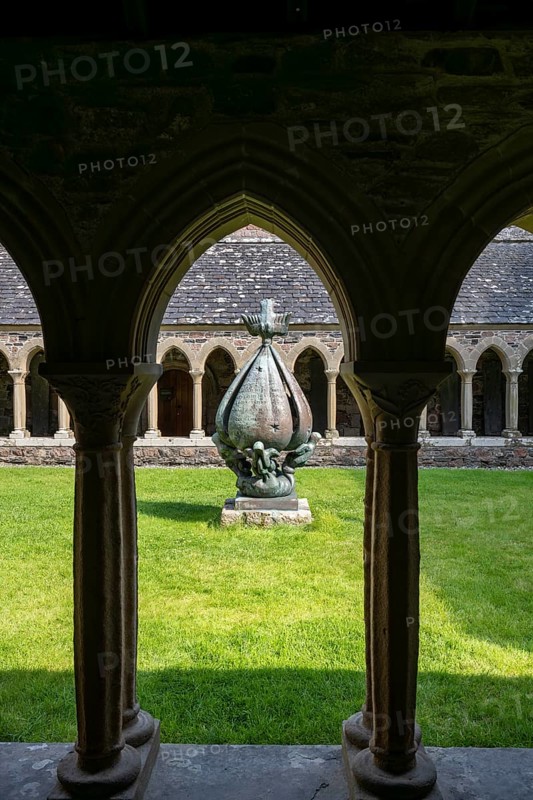 Bronze sculpture