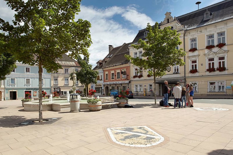 Nymph Fountain and Town Hall