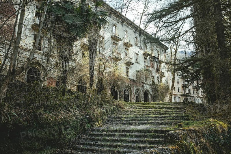 Abandoned building in the ghost town of Akamara