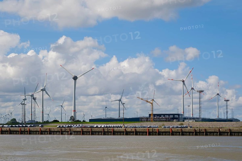 Wind turbines in the wind farm