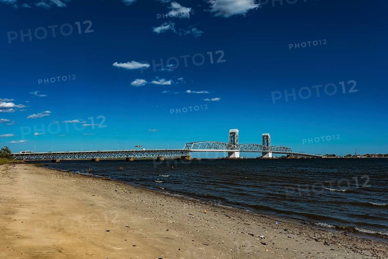 On the Millstone Trail towards the Dead Horse Bay off the Barren Island and Floyd Bennett Field. Brooklyn