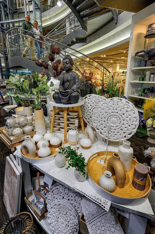 Ceramics and kitsch articles in a furniture store