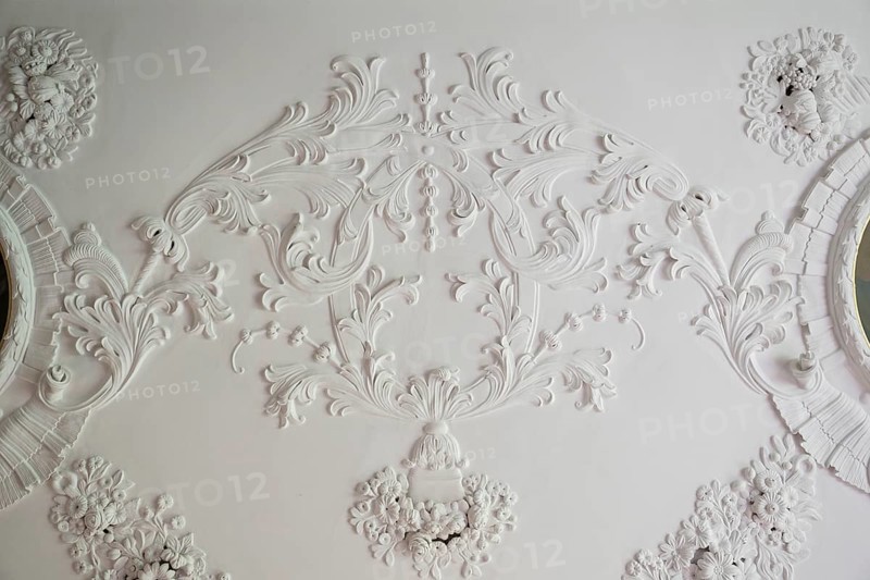 Stucco ceiling
