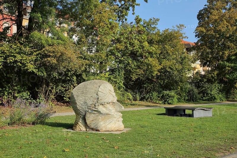 Sculpture by Matthias Schlitt 1999