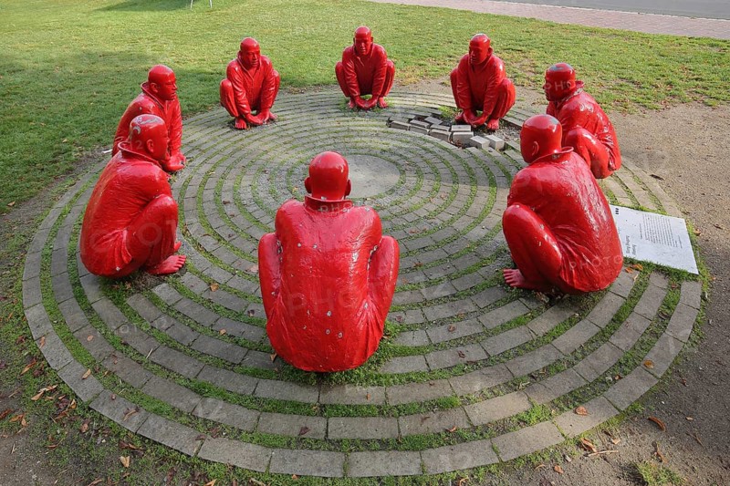 Sculpture Meeting by Wang Shugang 2013