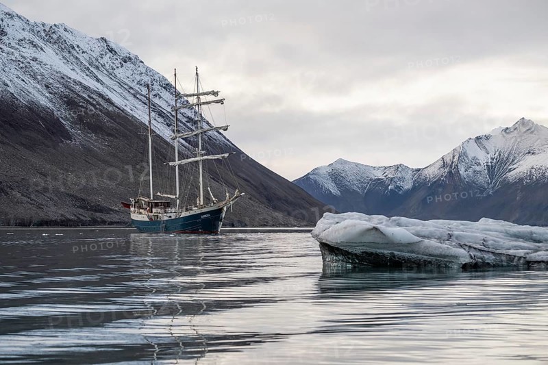 Ice floe