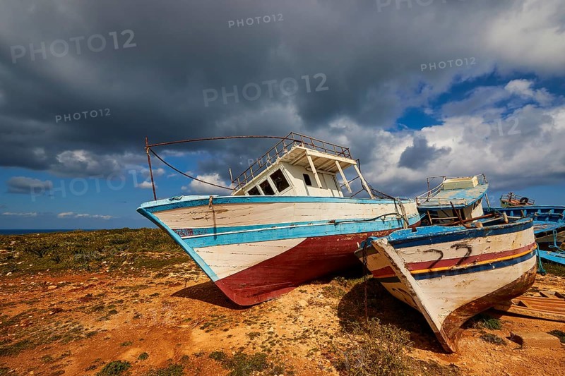 Super wide angle