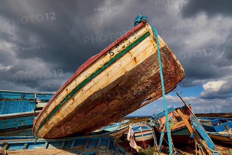 Boat reaching into the sky