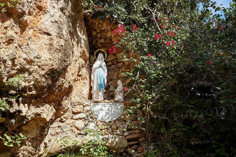 Statue of the saint
