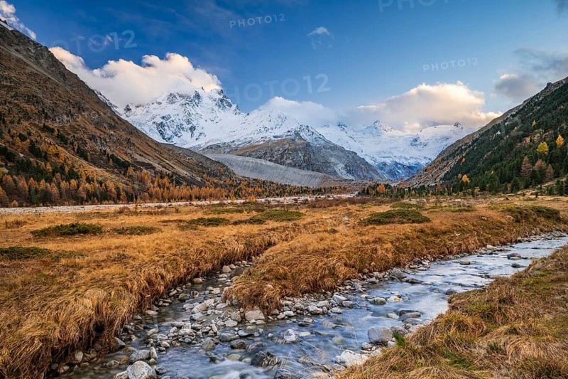 Autumn landscape in Val Roseg