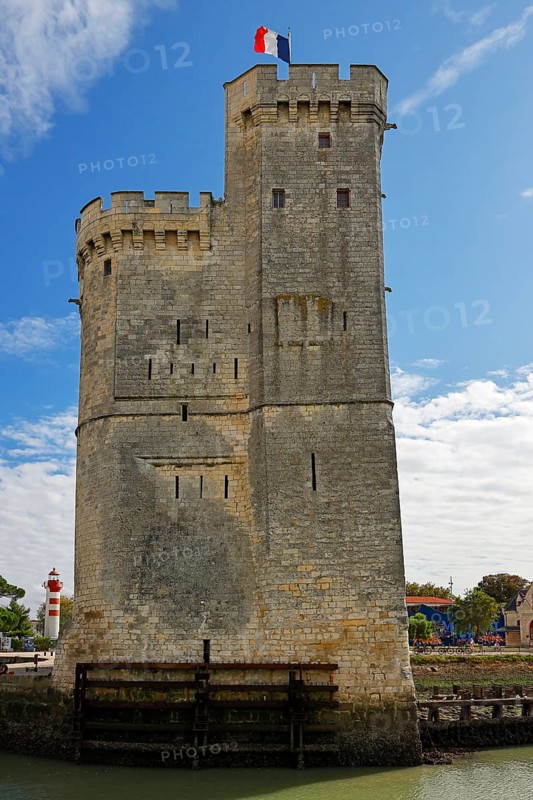 Medieval tower Tour Saint-Nicolas