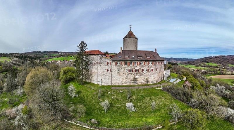 Aerial view of Reichenberg Castle