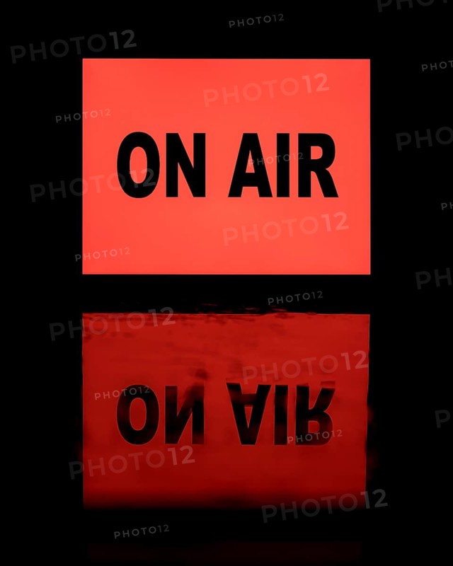 Air red neon light banner with reflection