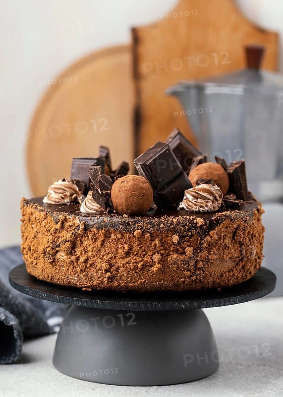 Front view sweet chocolate cake stand