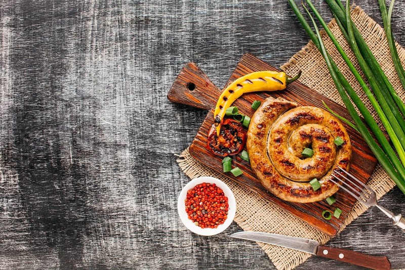 Grilled vegetable spiral sausage with red peppercorn