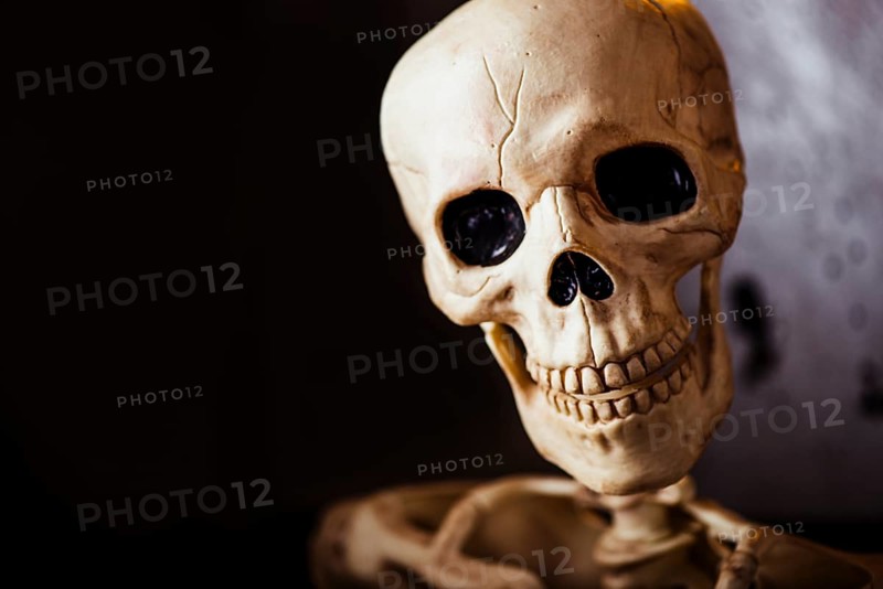 Skull with black eyes