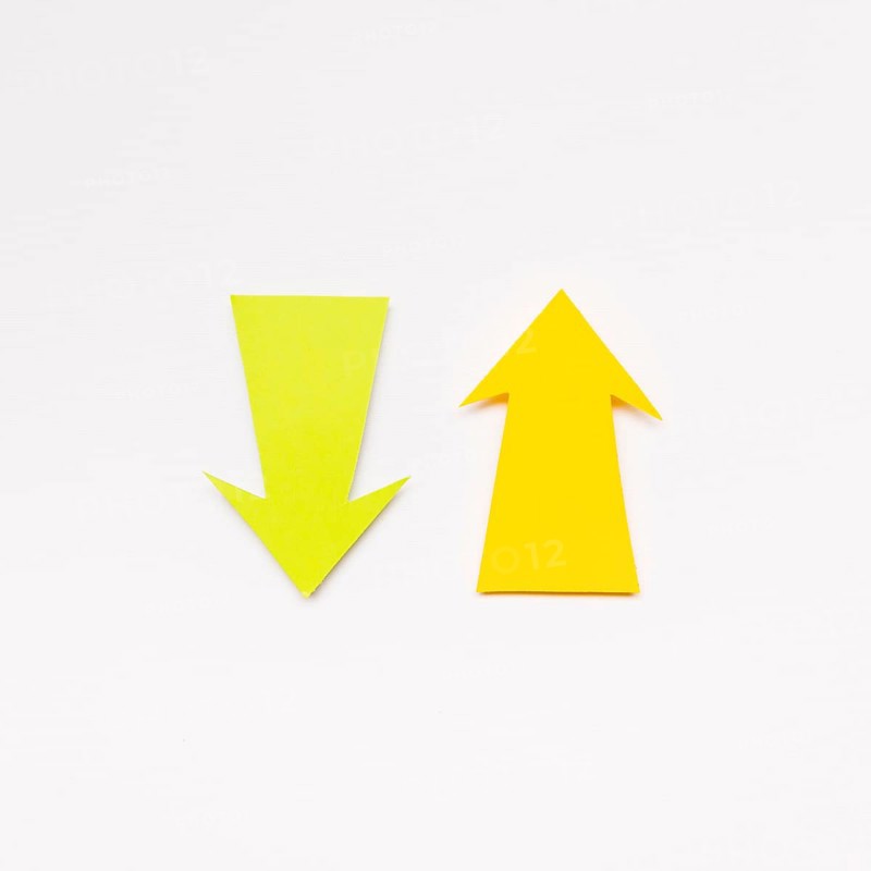 Yellow arrows sign