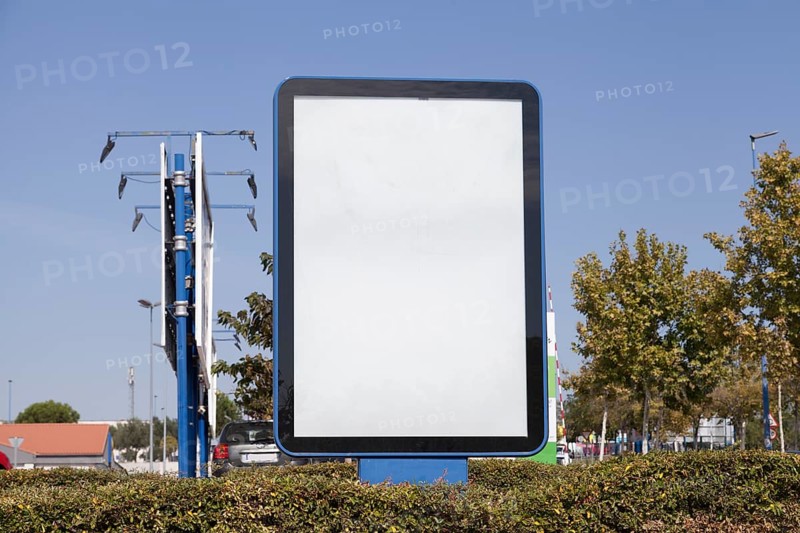 Advertisement billboard hedge