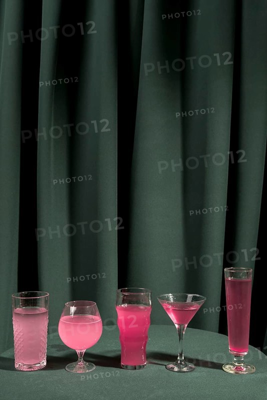 Front view pink martinis table