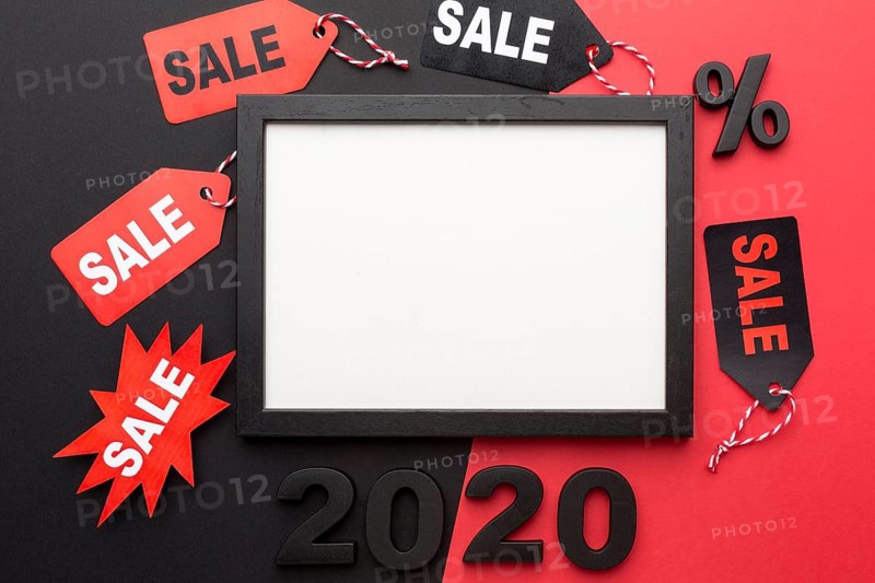 Arrangement black friday elements with empty frame