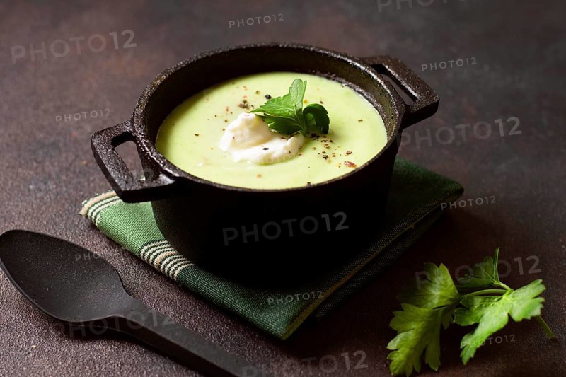 Broccoli creme soup winter food