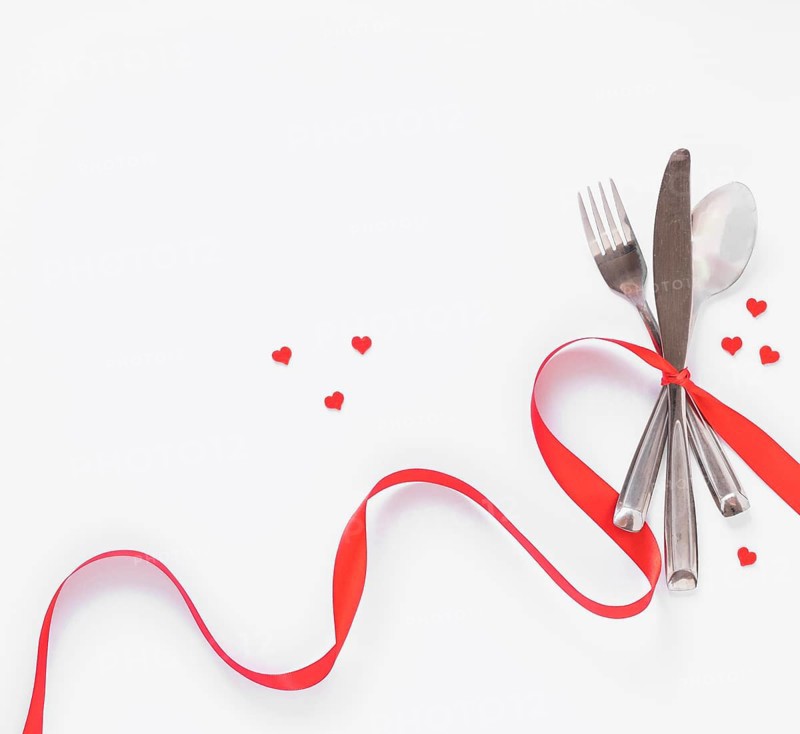 Cutlery set with small hearts