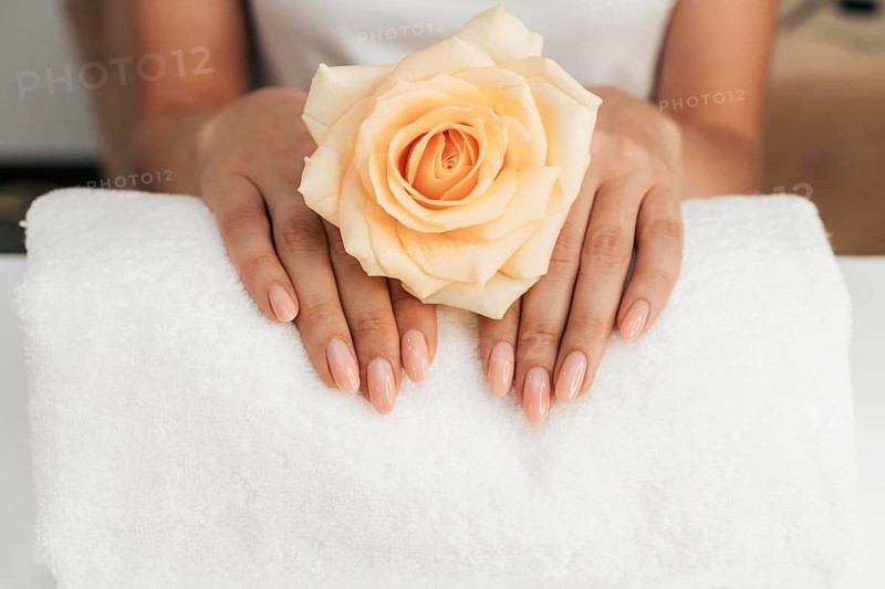 Healthy beautiful manicure flowers