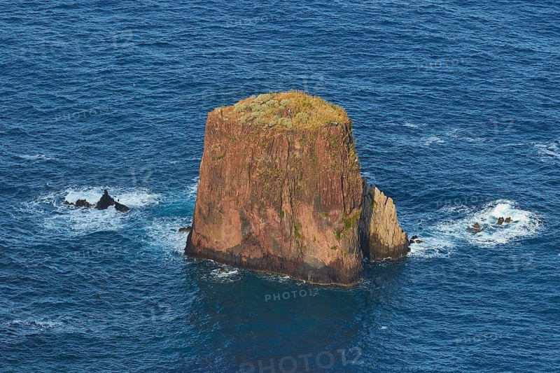 Faraglioni Rossi di Lipari