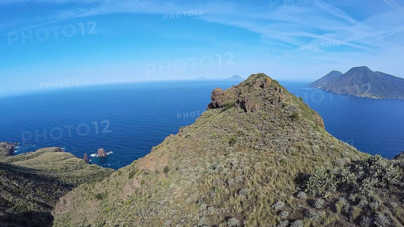 Faraglioni Rossi di Lipari
