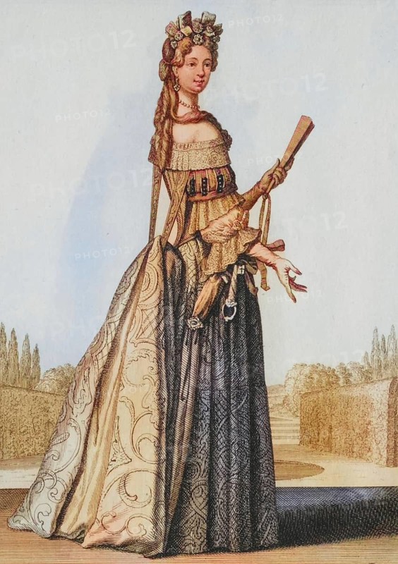 Traditional traditional costume