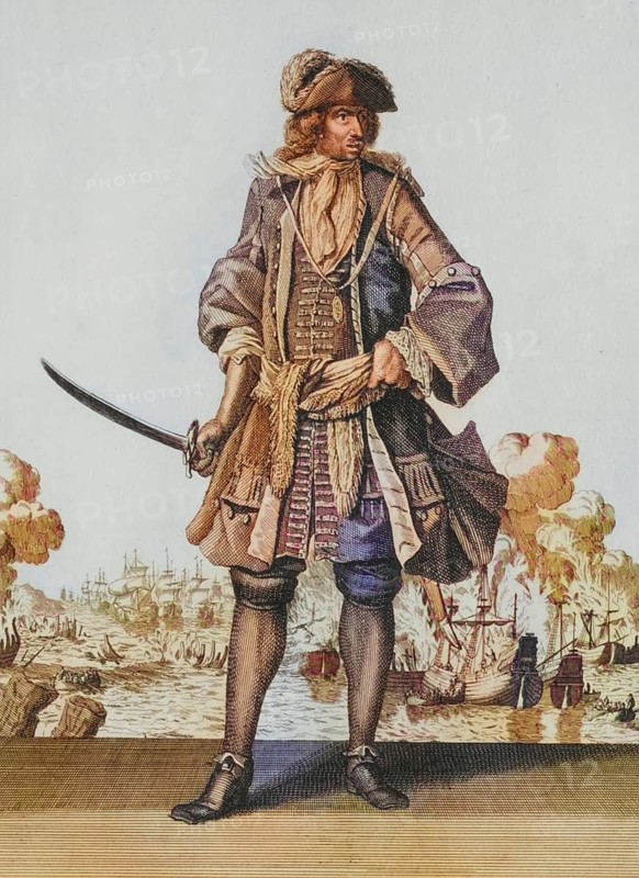 Costume