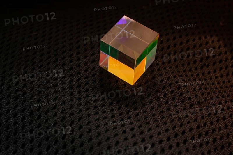 Optical glass cube Light dispersion
