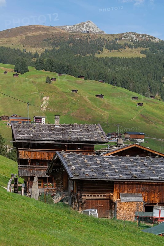 Historic farmhouses in the hamlet of Gemais