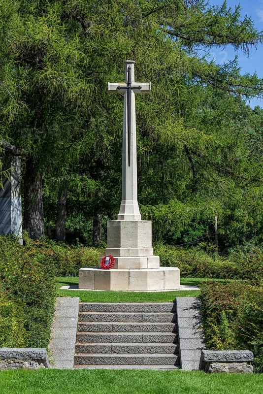 WWI British Cross of Sacrifice at the St. Symphorien Military Cemetery