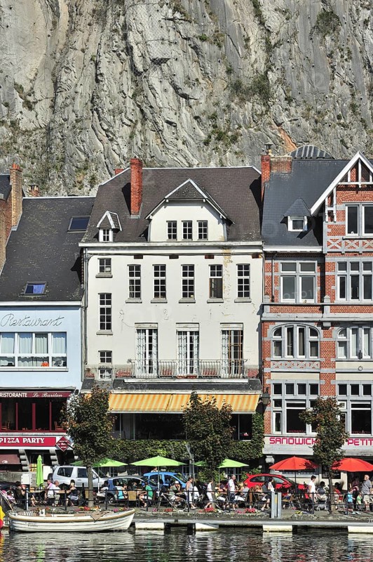 Restaurants along the river Meuse at Dinant