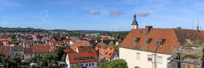 Panoramic photo of the town of Hilpostein