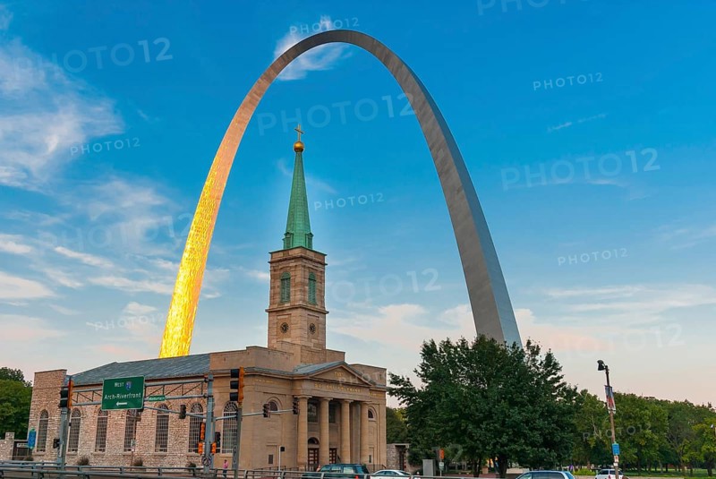 Gateway arch